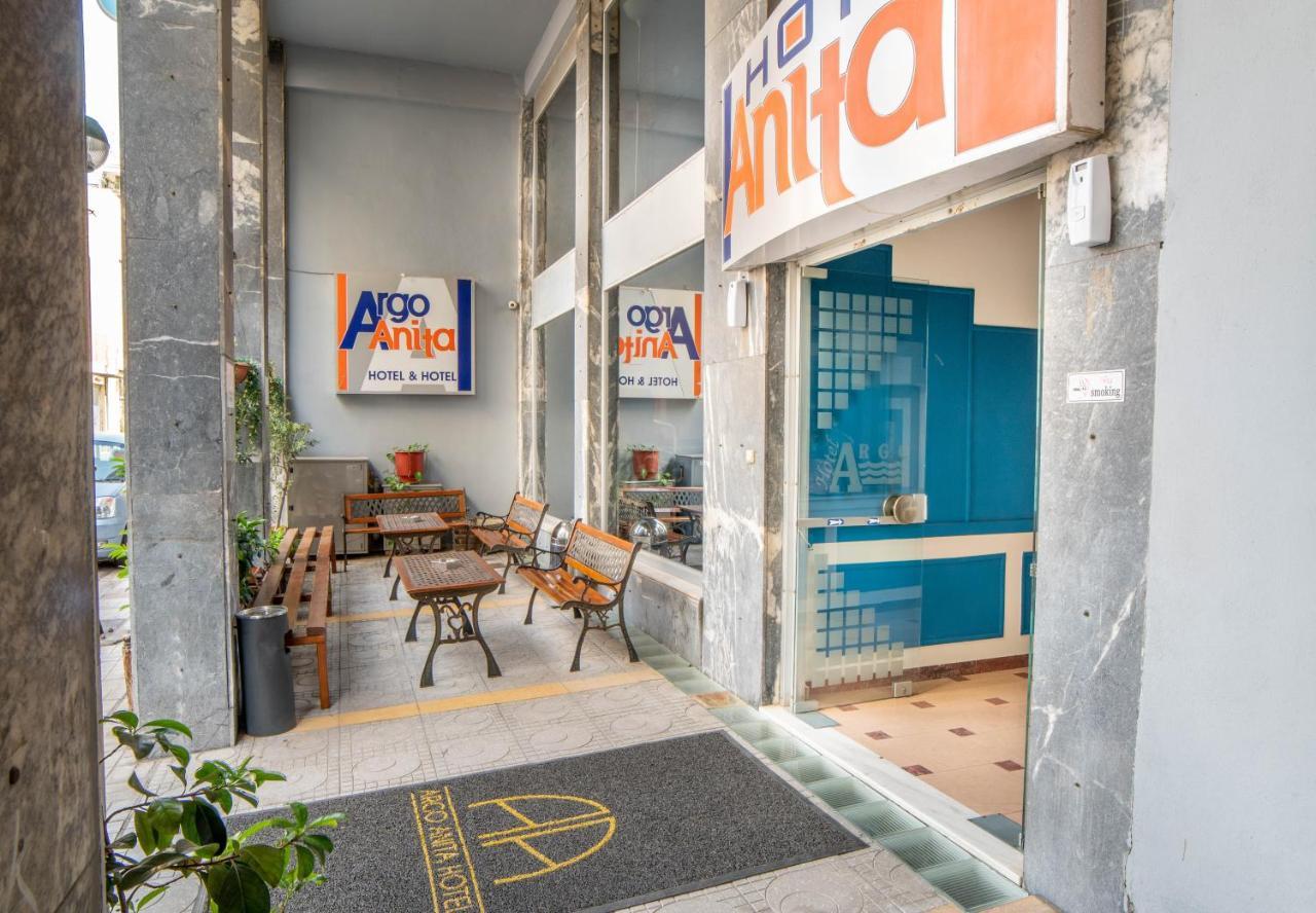 Anita Hotel Pireus Exteriör bild